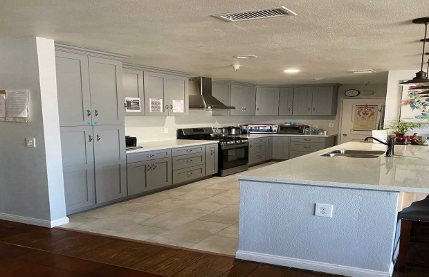 Board and Care in Tarzana California 91356 at americawestplacement.com - America West Placement